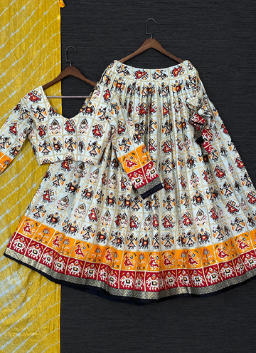 Pure Cotton White Patola Choli With Yellow Leheriya Dupatta
